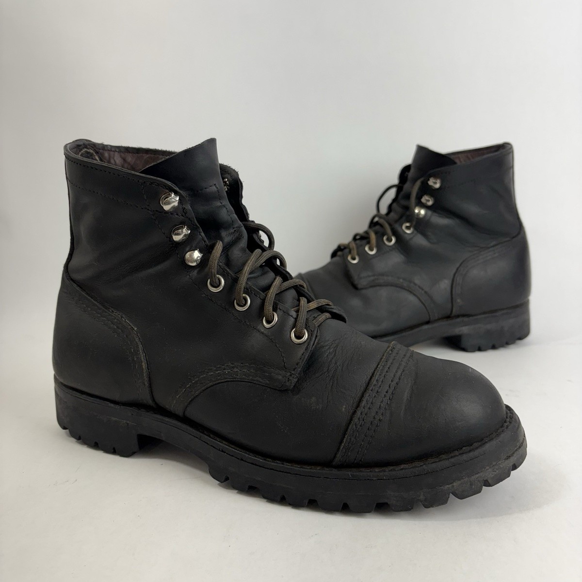 Red Wing Heritage 8085 Iron Ranger Boots Vibram Lug Soles Size 9 D