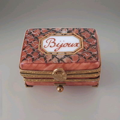 Limoges MLC 'Bijoux' Porcelain Jewelry Trinket Box COMPLETE w/ Ring Peint Main
