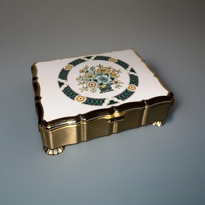 cigarette case ebay uk Vintage Stratton Cigarette Case Box Made in England 1950s Trinket Box No.  985947