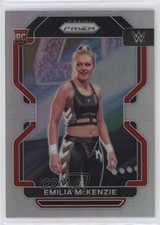 2022 Panini Prizm WWE Silver Prizm Emilia McKenzie #182 w5b