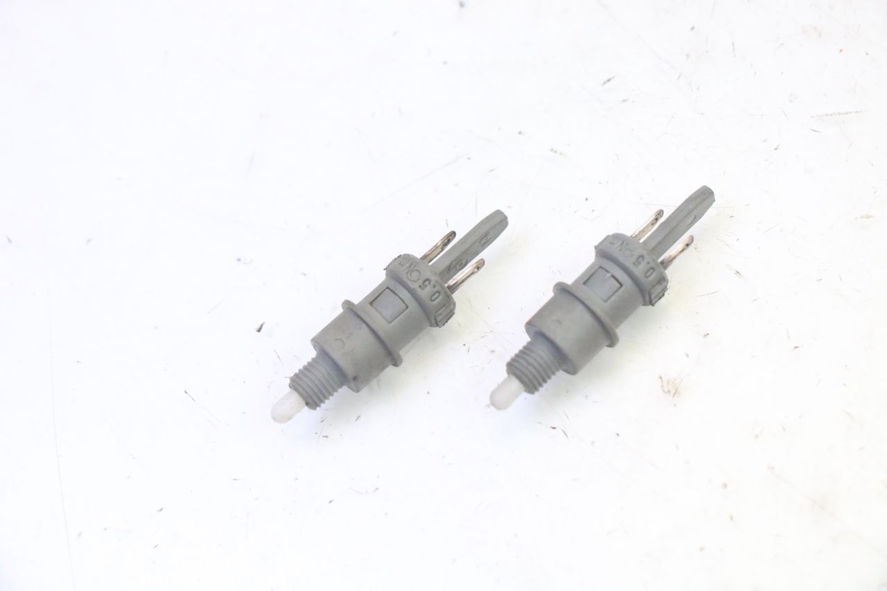 STOP LIGHT SWITCH - PEUGEOT CITYSTAR 50 (2013 - 2017)