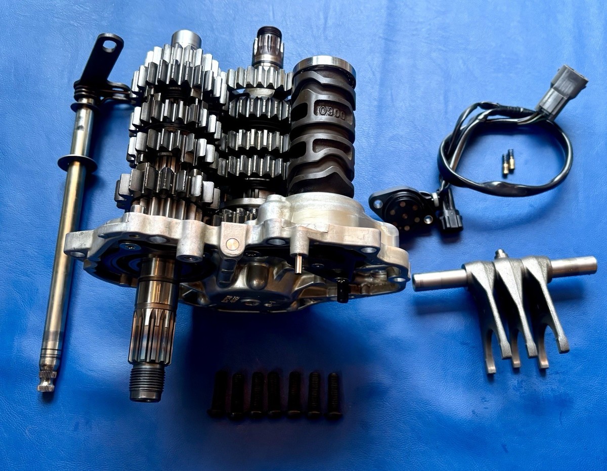 14 2011-2015 KAWASAKI NINJA ZX10R ENGINE TRANSMISSION TRANNY GEARS