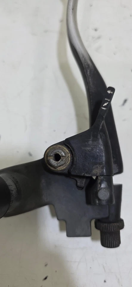 COMANDO PORTA LEVA FRIZIONE SUPPORTO SPECCHIO SINISTRO HONDA TRANSALP 600 XLV - Immagine 3 di 4