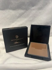 Defiance Beauty Satin Sovereign Bronzer in Goddess Glow True Terracotta NWT NIB