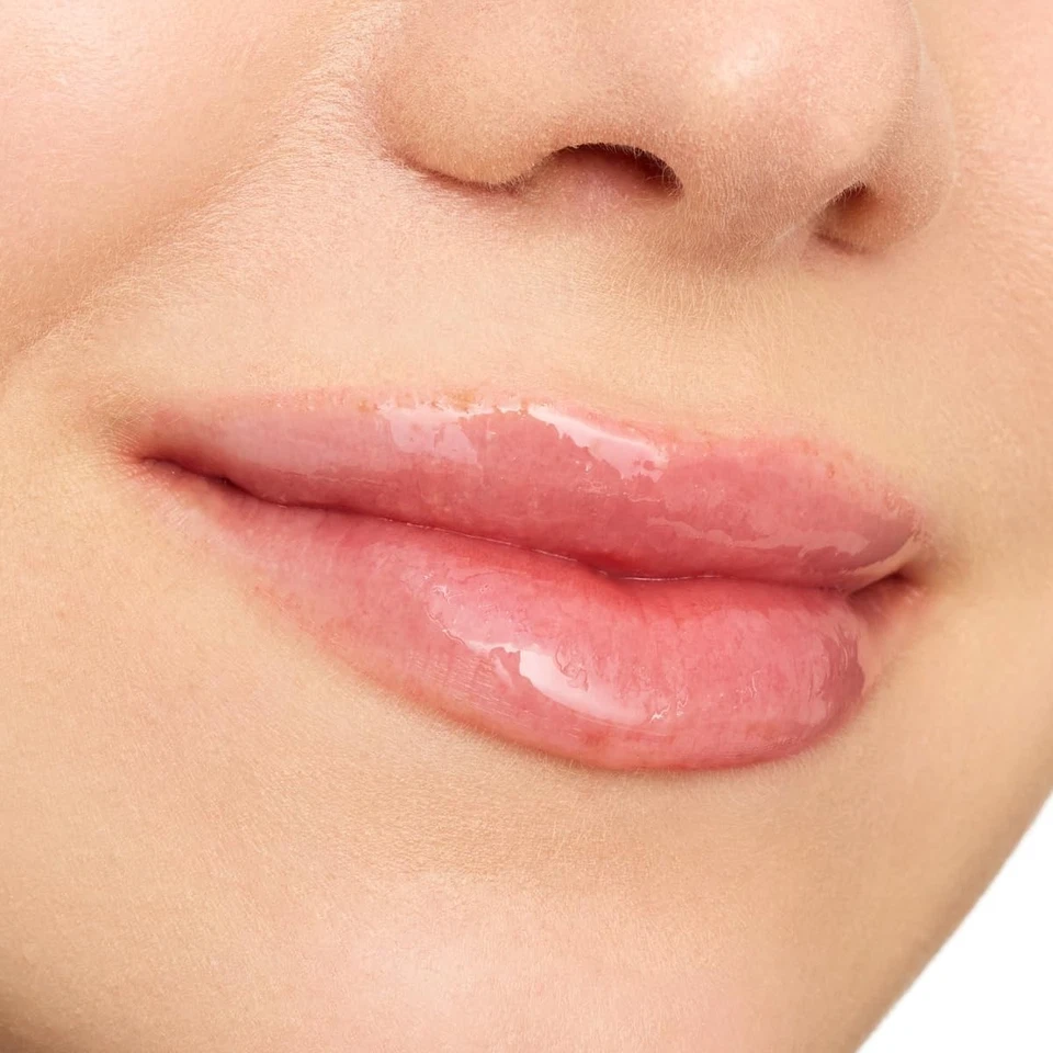 Essence Extreme Shine Volume Lip Gloss - 01 Crystal Clear (5 ml) - Image 4 of 4