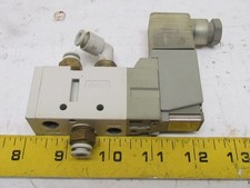 SMC VF3130-5DZ1-02 5 Port Pilot Body Ported Solenoid Valve 1/4" NPT 24VDC