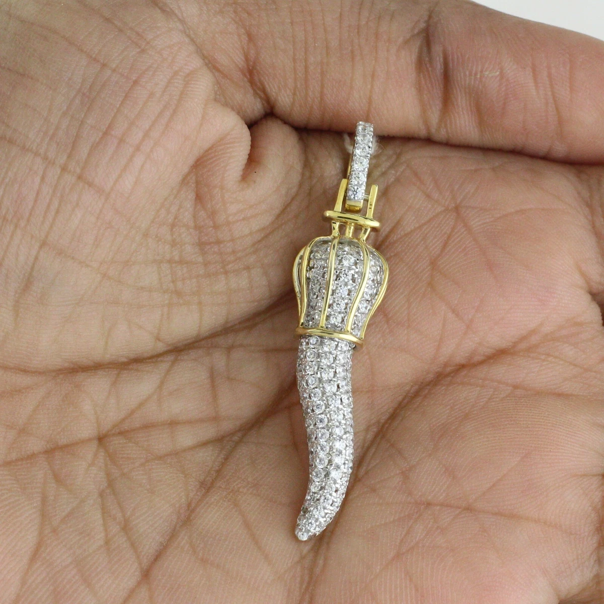 0.61 Ct Natural Round Diamond Italian Horn Fashion Charm Pendant