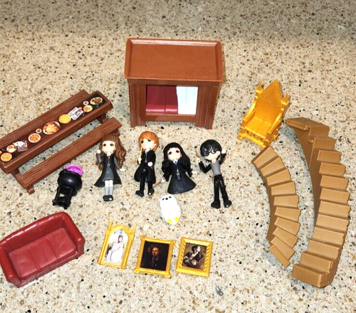 38 Harry Potter Wizarding World Magical Minis Figures & Furniture for Hogwarts 