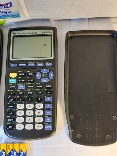 2Texas Instruments TI-83 Plus Graphing Calculator+New Batteries+Cover Read Info - Picture 3 of 10