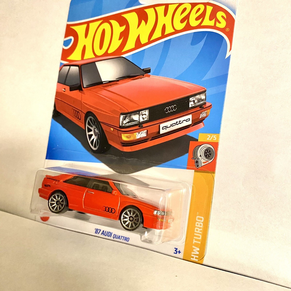 '87 AUDI QUATTRO 2台セット 87 AUDI QUATTRO 2台セット - メルカリ