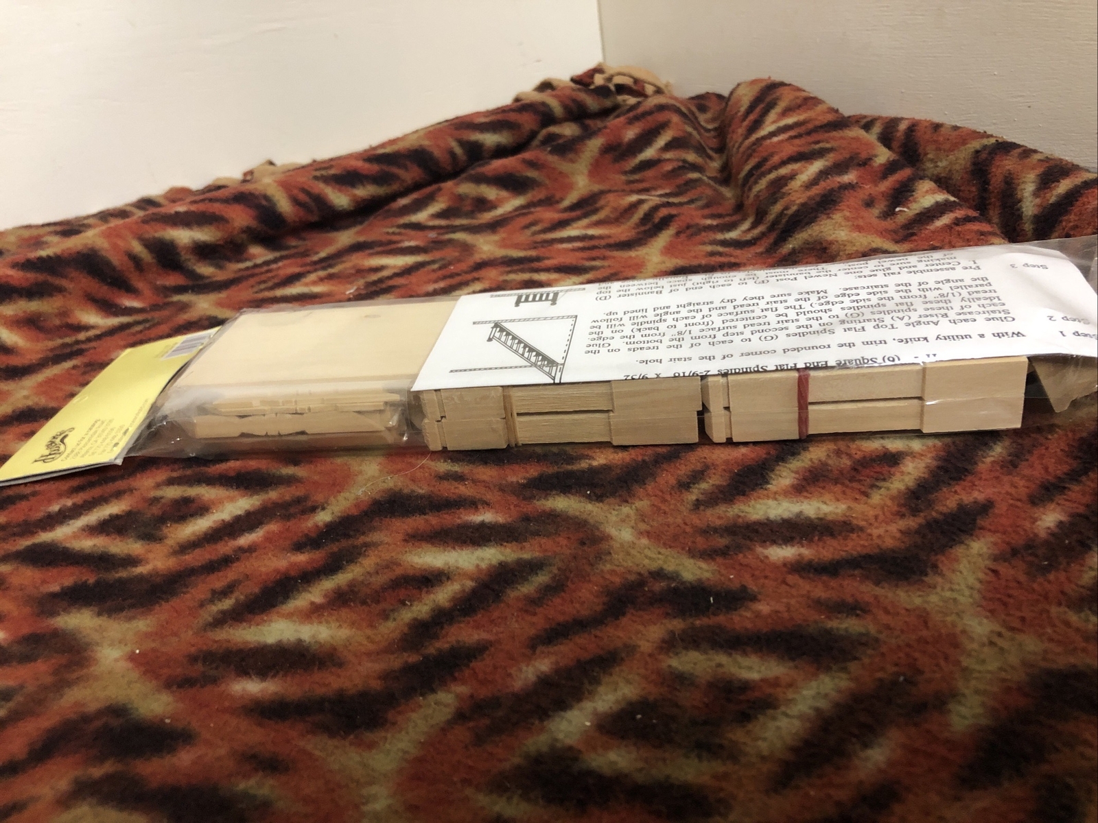 Doll House Builder Miniature Classic Wooden Staircase Kit Stairs