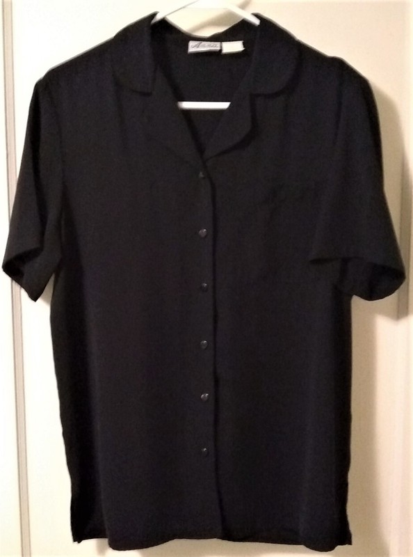 ANNA BLACK POLYESTER BUTTON FRONT COLLARED BLOUSE SHORT SLEEVE  40" BUST  SM/MED