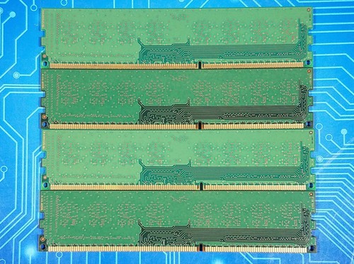 16GB (4x4GB) PC3-12800u DDR3-1600MHz 1Rx8 Non-ECC Samsung M378B5173EB0-CK0 - Afbeelding 2 van 2