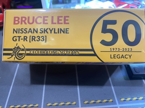 NISSAN SKYLINE GT-R R33 RHD YELLOW 1/64 INNO MODELS IN64-R33-BRUCELEE **SEALED** - Picture 5 of 8