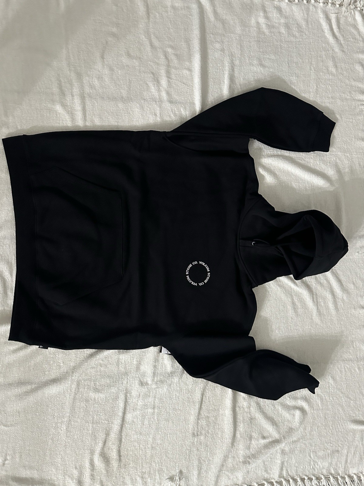 Volcom watanite po black hoodie Size XL new with tag