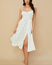 House of CB size M Cristabel ivory floral shirred midi dress - EUC