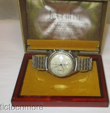 VINTAGE LeCOULTRE CHRONOGRAPH 17j VALJOUX 72 WATCH 1950s MENS SWISS & CASE