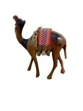 Kamelfigur aus Holz