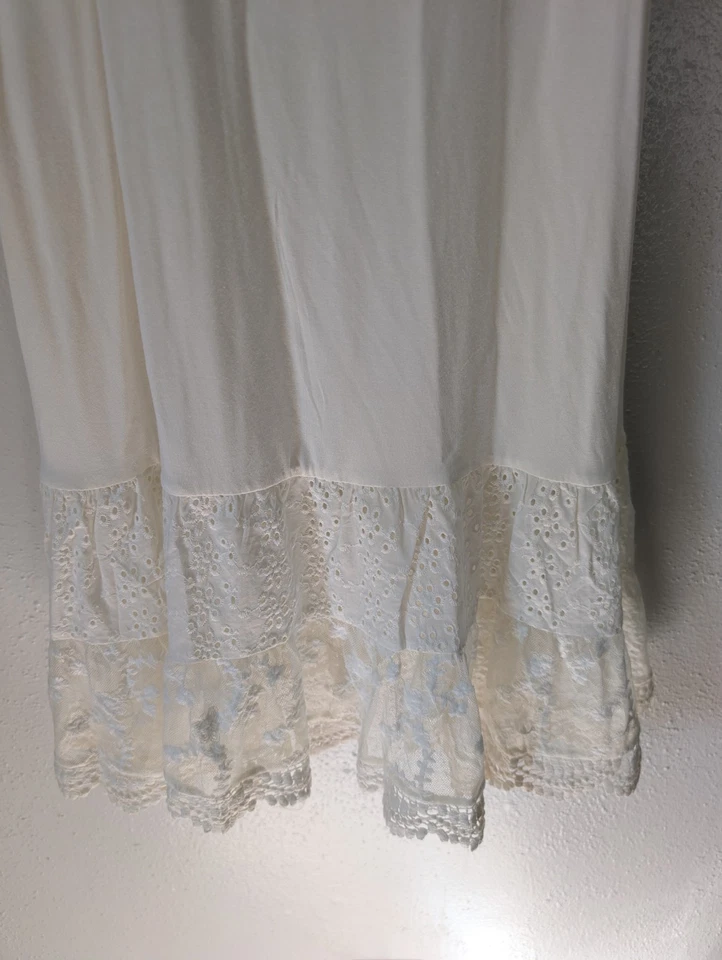 Matilda Jane Womens Cream Lace Eyelet Trim Slip Dress or Dress Extender Size M - Image 3 of 4