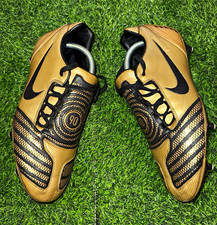 Nike Total 90 Fußballschuhe Stollen Rasen EUR 45 gold/schwarz Schnürung