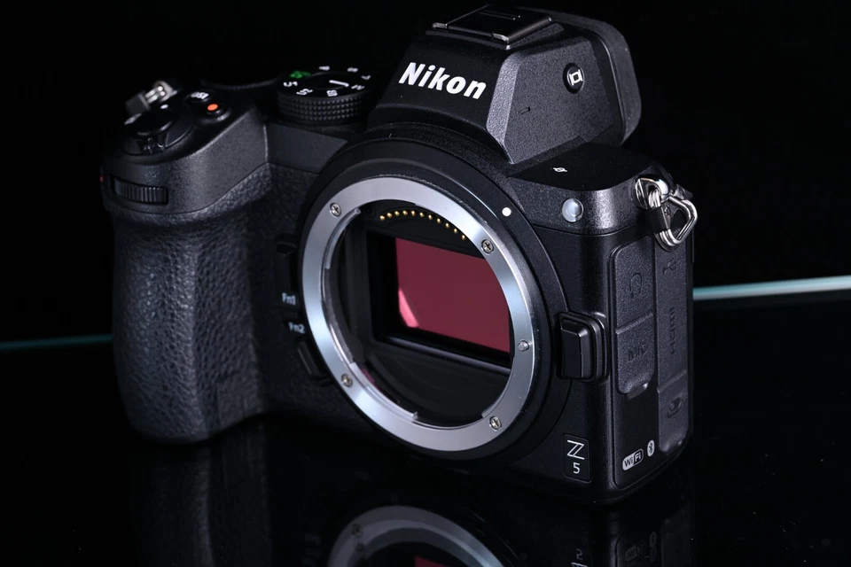 Nikon Z 5 24.3MP Spiegellose Digitalkamera Nur Gehäuse [TOP NEUWERTIG] 1 Tag ... - Bild 2 von 4