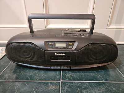 Panasonic RX-FS420 Boombox Vintage – Radio AM/FM, Lecteur Cassette Et égaliseur – Fonctionne Parfaitement, Léger Nettoyage Nécessaire
