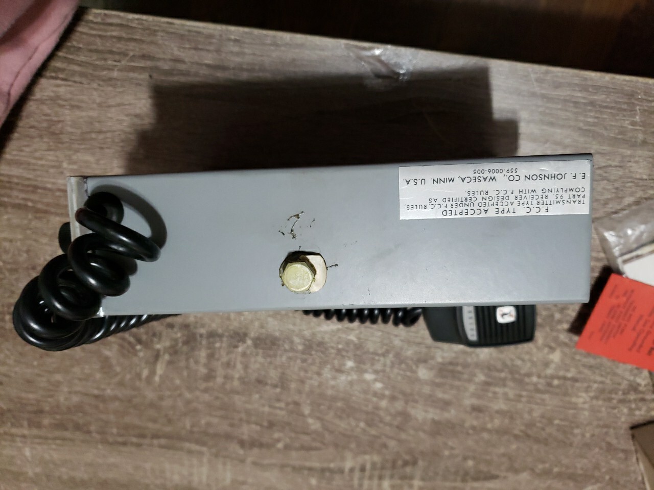 JOHNSON CB 2WAY RADIO MESSENGER MODEL NO. 242143 WITH MANUAL AND BOX