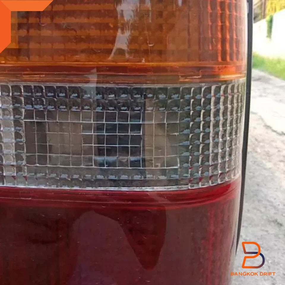 Par de lentes de luz trasera para Mitsubishi Mighty Max L200 Dodge Ram 50 87-94 Foto 3 de 4