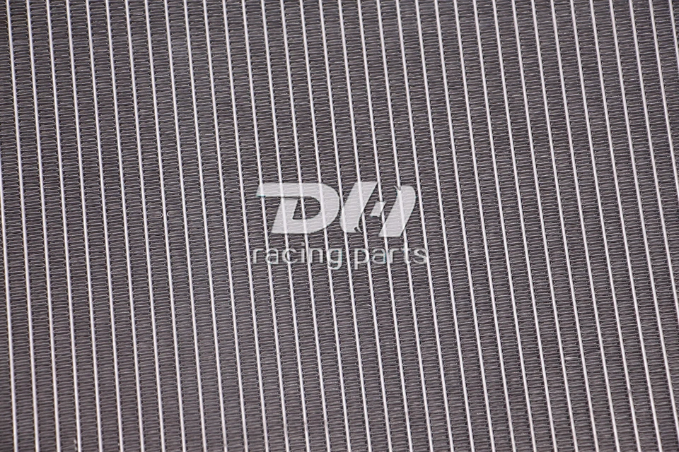 Radiador de 4 filas para 04-10 Infiniti QX56 / 05-15 Nissan Armada 08-14 Titan 5,6 L V8 Foto 4 de 4