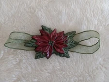 Longaberger Basket Tie On Christmas Poinsettia Paintes Metal Red Green 2006