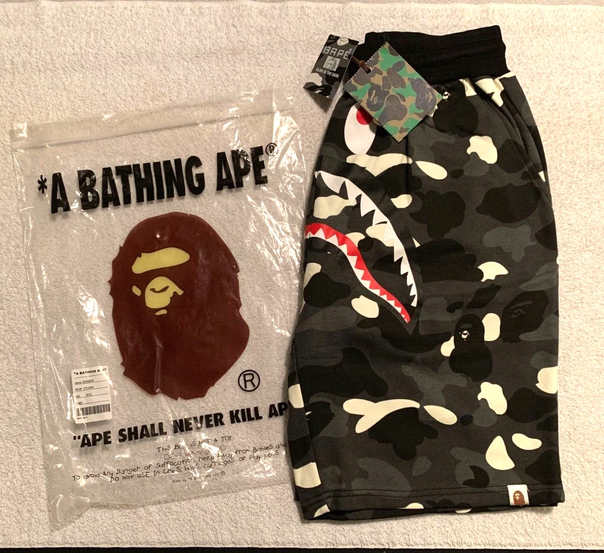 BAPE Ultimate Space Camo Sweatshorts Black/Glow