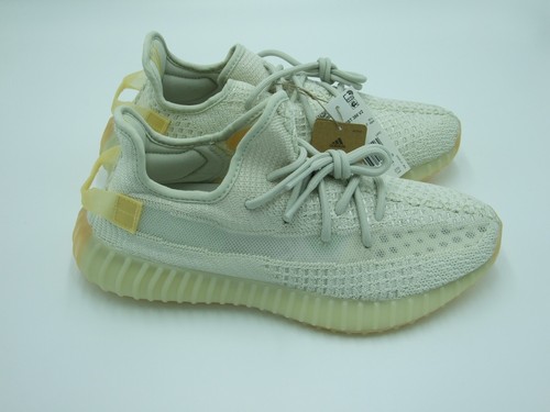 yeezy v2 yarn light