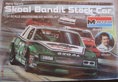  MONOGRAM 2706 Harry Grant's Skoal Bandit Monte Carlo WRAPPED 1:24 1985 ISSUE