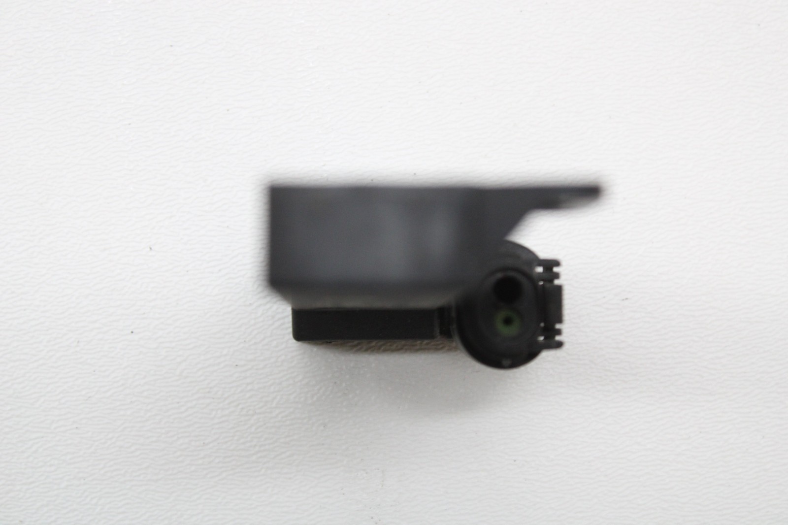 2022 MASERATI LEVANTE KEYLESS ENTRY ANTENNA CONTRL MODULE OEM 2017-2024
