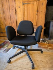 Urgent Sale, Sturdy Office