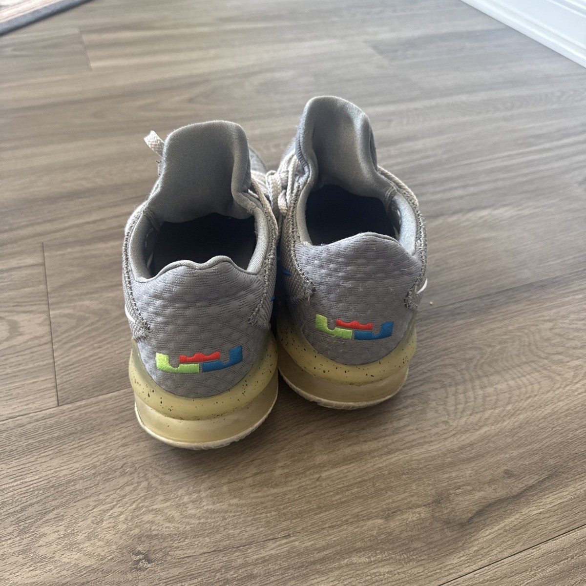 Size 11 - Nike LeBron 17 Low Particle Grey for sale online | eBay