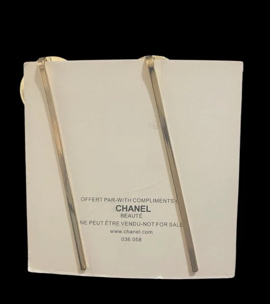 Nuevo En Caja RARO Chanel Beaute GWP Metal Dorado, Perla Imitación y Estrás Pasadores para el Cabello Foto 3 de 3