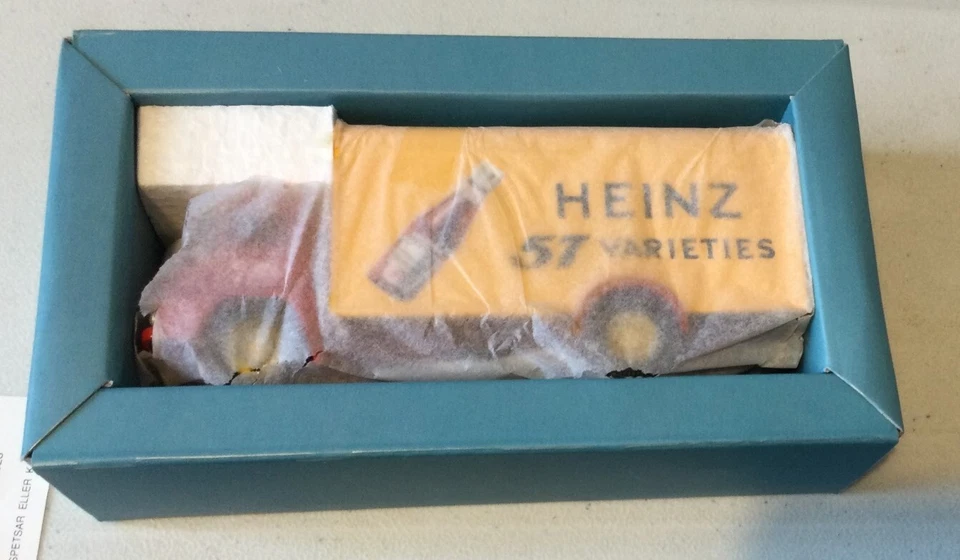 FORD THAMES TRADER HEINZ CORGI GOLDEN OLDIES 19303 57 VARIEDADES CON CAJA Foto 4 de 4