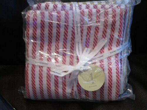 Полосатые полотенца и полотенца Anthropologie