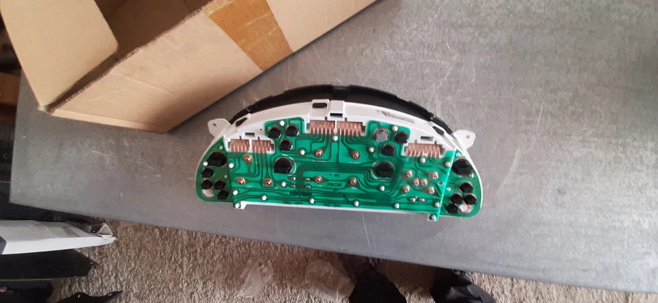 QUADRO STRUMENTI NUOVO CONTAKM DAL 1999 AL 2003 PER DAEWOO LANOS 96275911 - Immagine 3 di 3