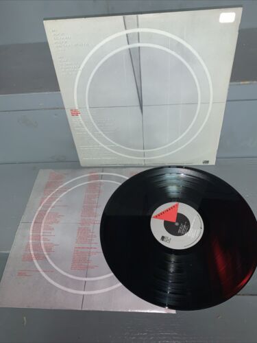 Foreigner 4 Vinyl LP 1981 Atlantic Records SD-16999-VG+ / Pop Rock - Picture 2 of 2
