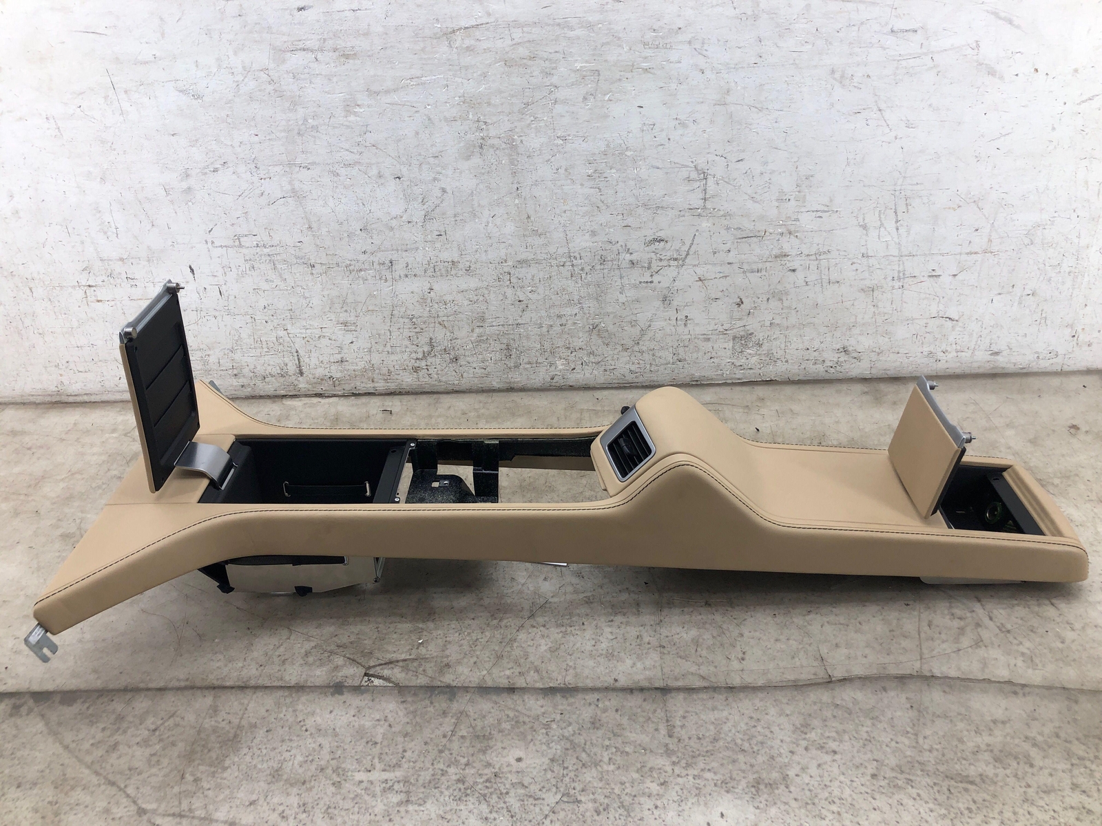 ASTON MARTIN RAPIDE FRONT CENTER CONSOLE COMPARTMENT BEIGE LEATHER OEM