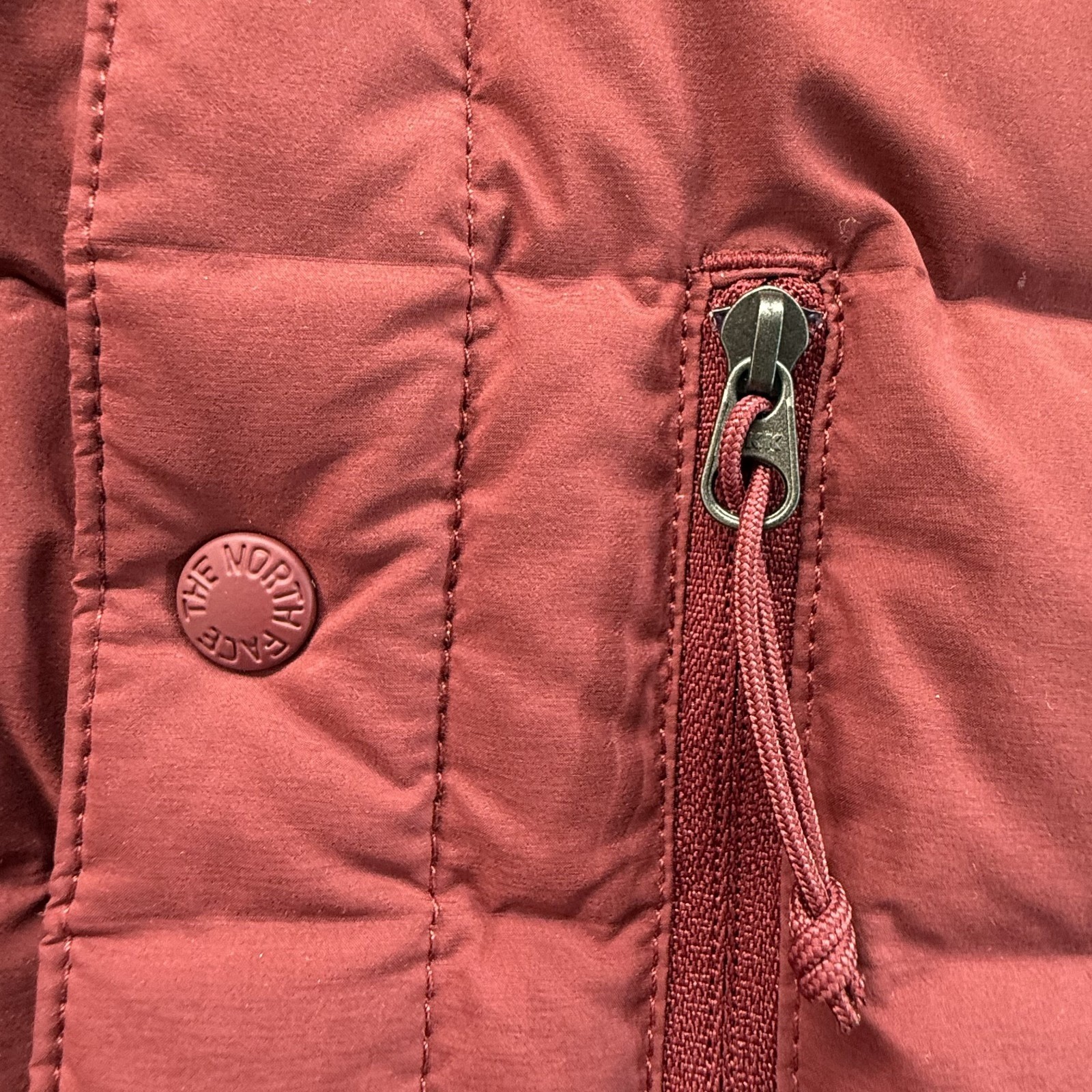 The North Face Renewed Belleview Stretch Down Jacket Mens XL Red 600 Fill thumbnail 7