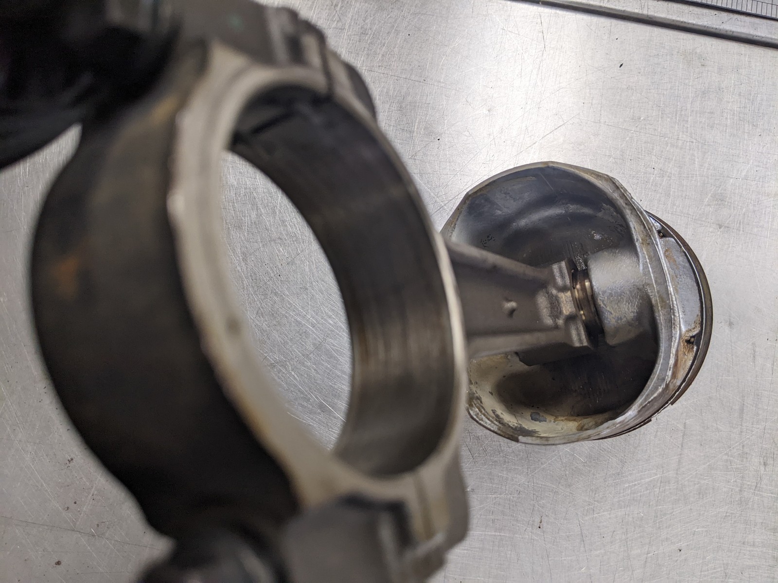 Piston and Connecting Rod Standard 10-13 Chevrolet Silverado 1500 5.3 12649190