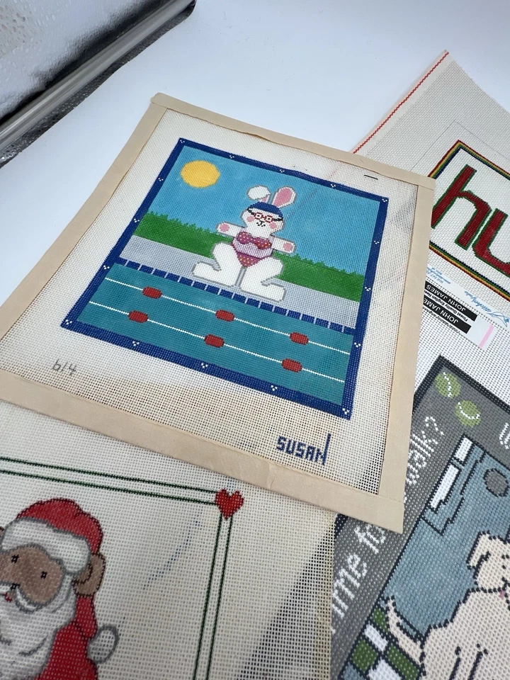 Lot Of 5 Printed Needlepoint Canvases Santa Dogs Flowers Bunny Varied Sizes - Image 4 of 4