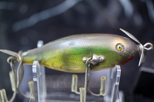 Pflueger SCOOP esca da pesca vintage in legno colore persico TACK EYES SPINNER - Foto 2 di 7