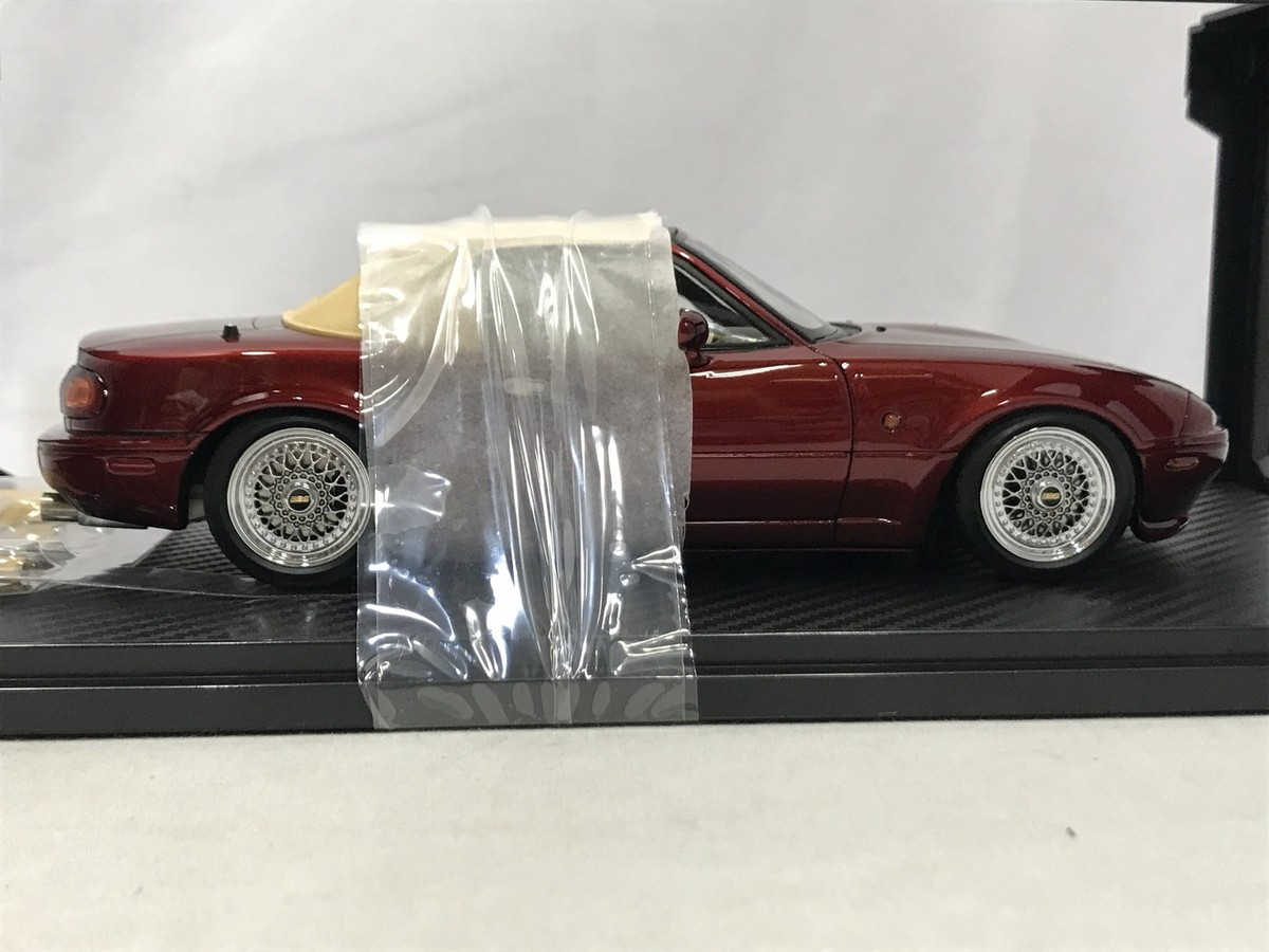 ignition model 1/18 IG3200 Eunos Roadster VR Limited Custom