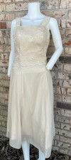 Beige Party/Wedding Dress Lace Size8 Sleeveless Knee Length Back Zipper New