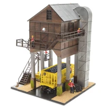 O Scale Coal Tipple Industrial Building Prelit with Coal Car & Pickup Truck NEW