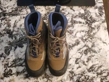 Men’s Cabela’s Ultralight Boots - Size 10M